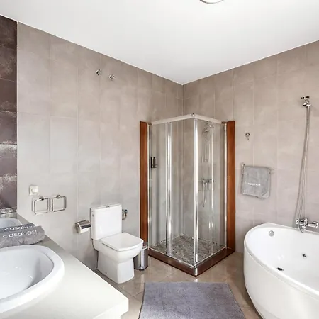 Casahost Aquavilla Villa *